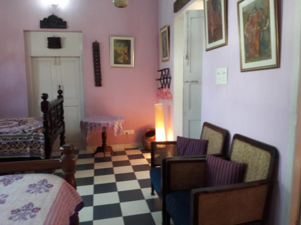 Patricia Guest House Pondicherry Rum bild